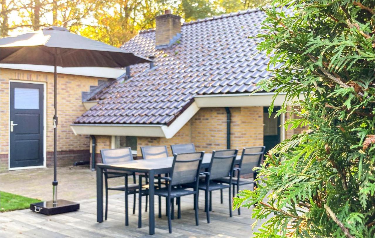 Nice Home In Putten With Kitchen ภายนอก รูปภาพ